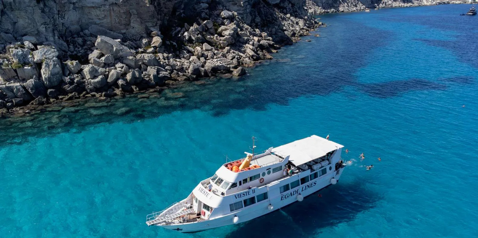From Trapani: Day Cruise to Favignana & Levanzo with Lunch